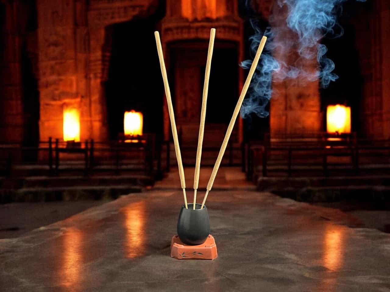 Nhang Cây Trầm Hương 54cm Dnr3001 – Dài, cháy 4 tiếng, dùng lễ cúng quan trọng