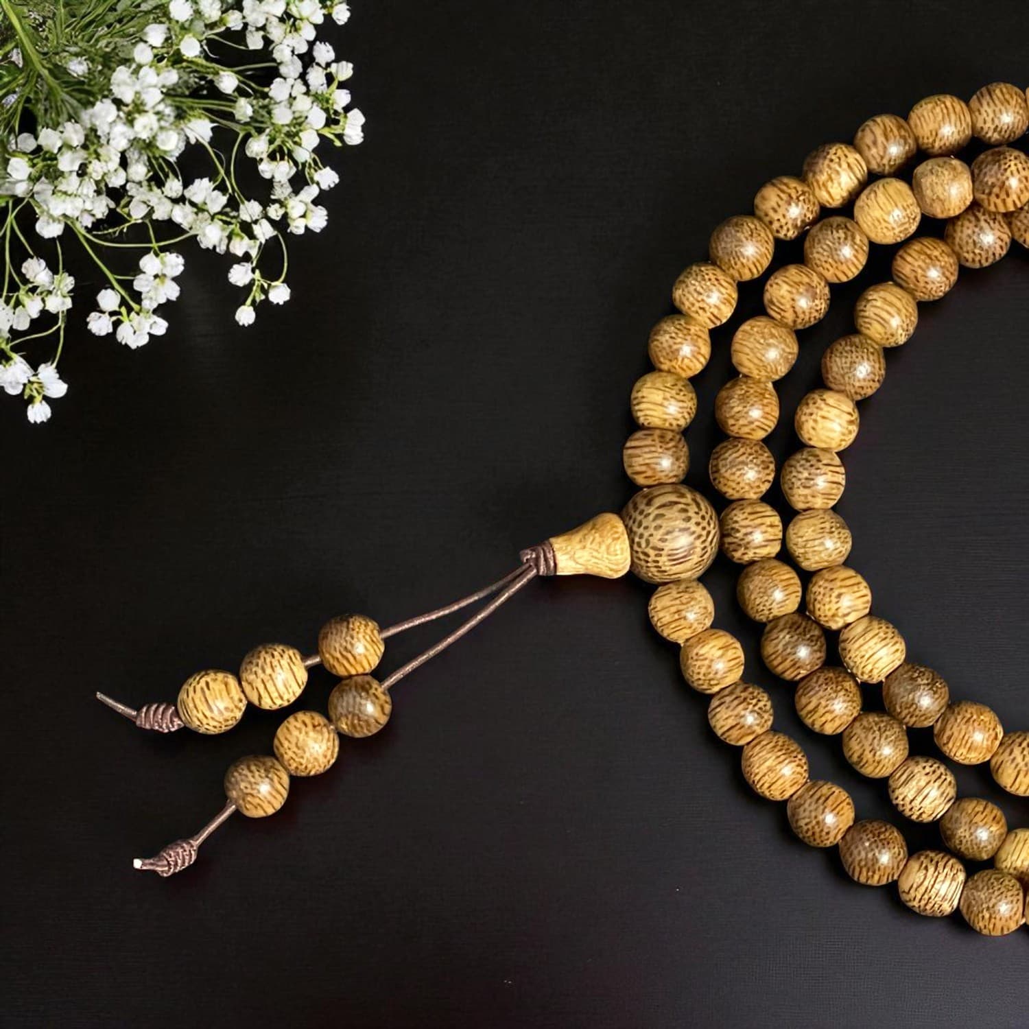 Chuỗi Hạt Tròn 6mm Mix Charm Trầm Hương Đài Sen Qnds321 Cao Cấp