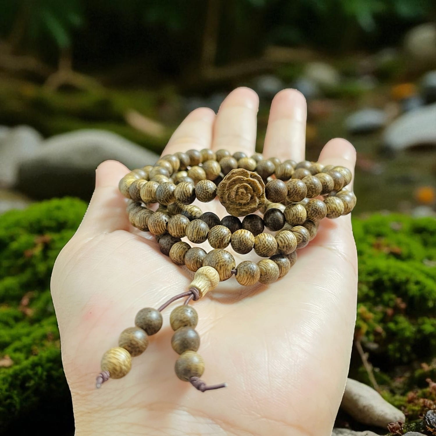 Chuỗi Hạt Tròn 6mm Mix Charm Trầm Hương Hoa Hồng Qnhh321 Cao Cấp