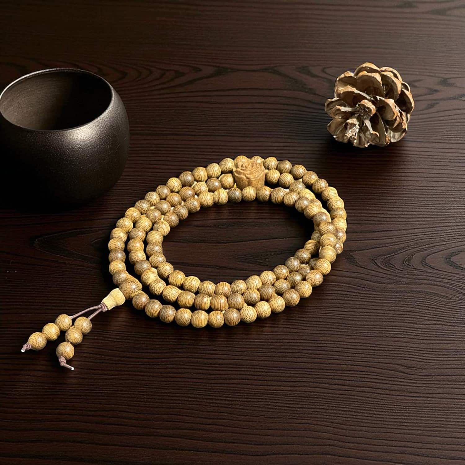 Chuỗi Hạt Tròn 6mm Mix Charm Trầm Hương Hoa Hồng Qnhh321 Cao Cấp