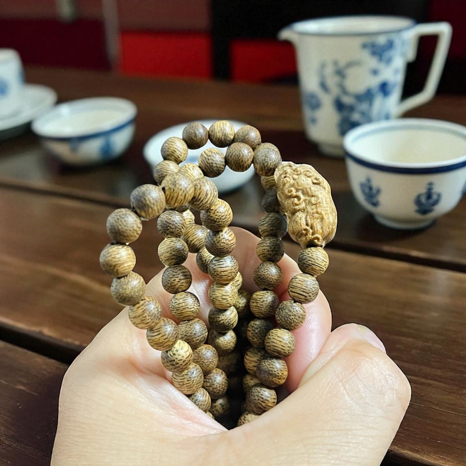 Chuỗi Hạt Tròn 6mm Mix Charm Trầm Hương Tỳ Hưu Qnth321 Cao Cấp