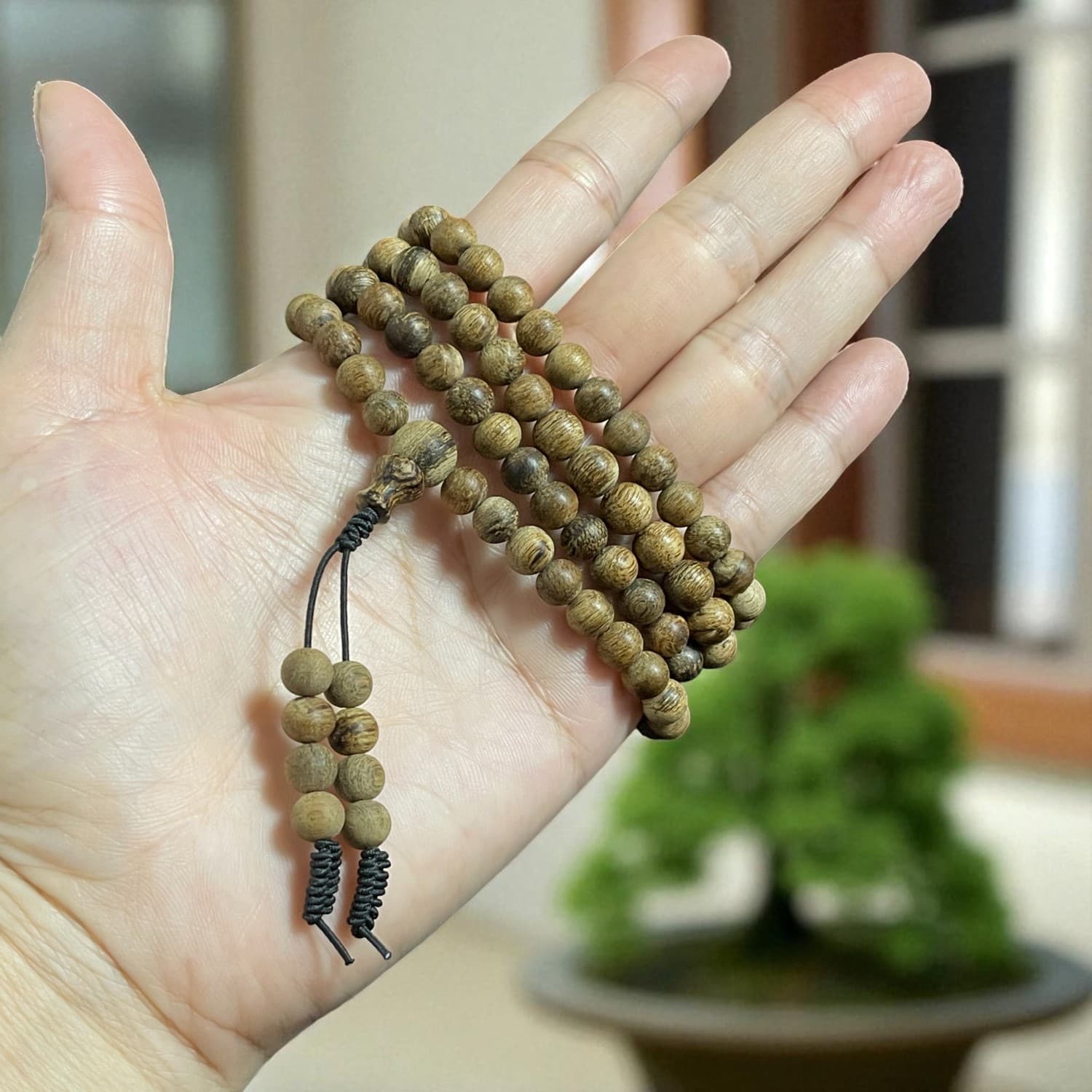 Chuỗi Hạt Tròn 6mm Trầm Hương IDDBM51 Đặc Biệt