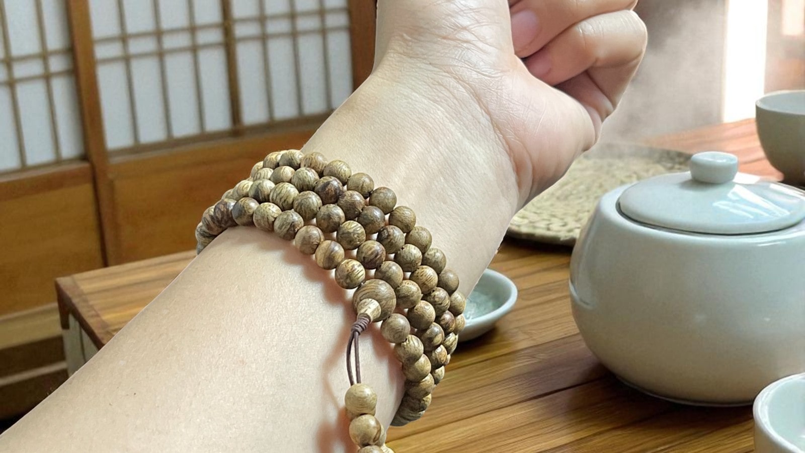 Chuỗi Hạt Tròn 6mm Trầm Hương IDTH5M2 Thượng Hạng – 108 hạt, hương ngọt sâu, vân dầu rõ Indonesia