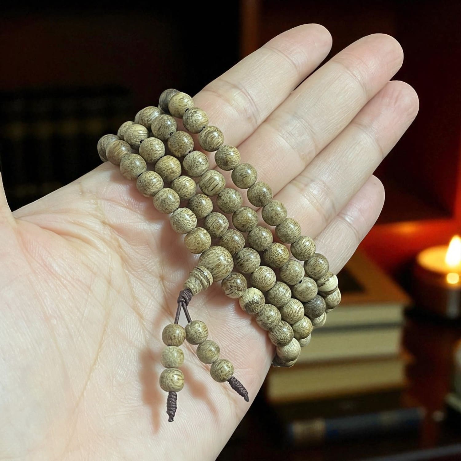 Chuỗi Hạt Tròn 6mm Trầm Hương Banh Trứng Cút Tcvn003 Cao Cấp