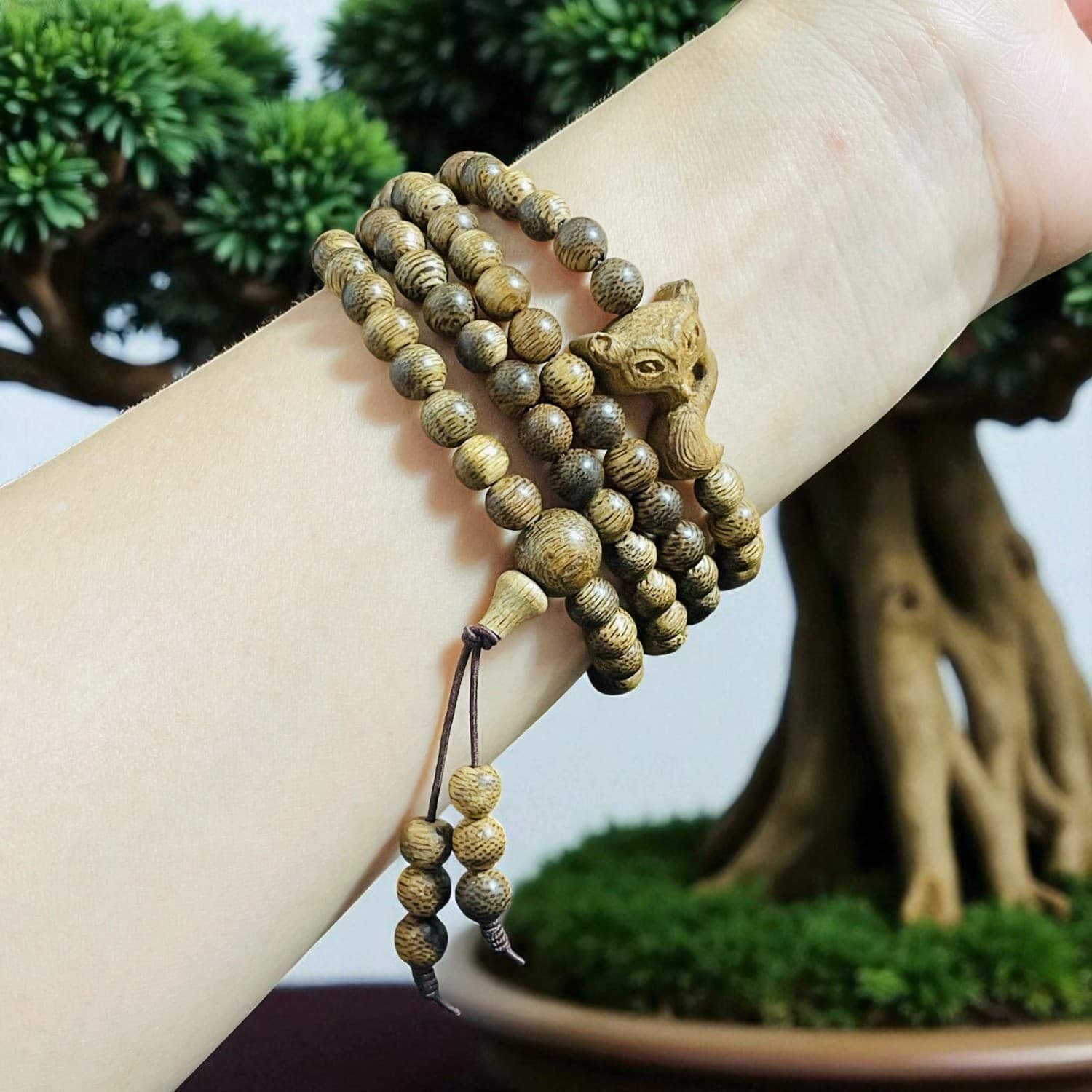 Chuỗi Hạt Tròn Mix Charm Trầm Hương Hồ Ly Qnhn321 Cao Cấp