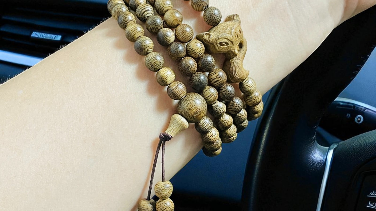 Chuỗi Hạt Tròn Mix Charm Trầm Hương Hồ Ly Qnhn321 Cao Cấp – vòng trầm hương phong thủy nhân duyên