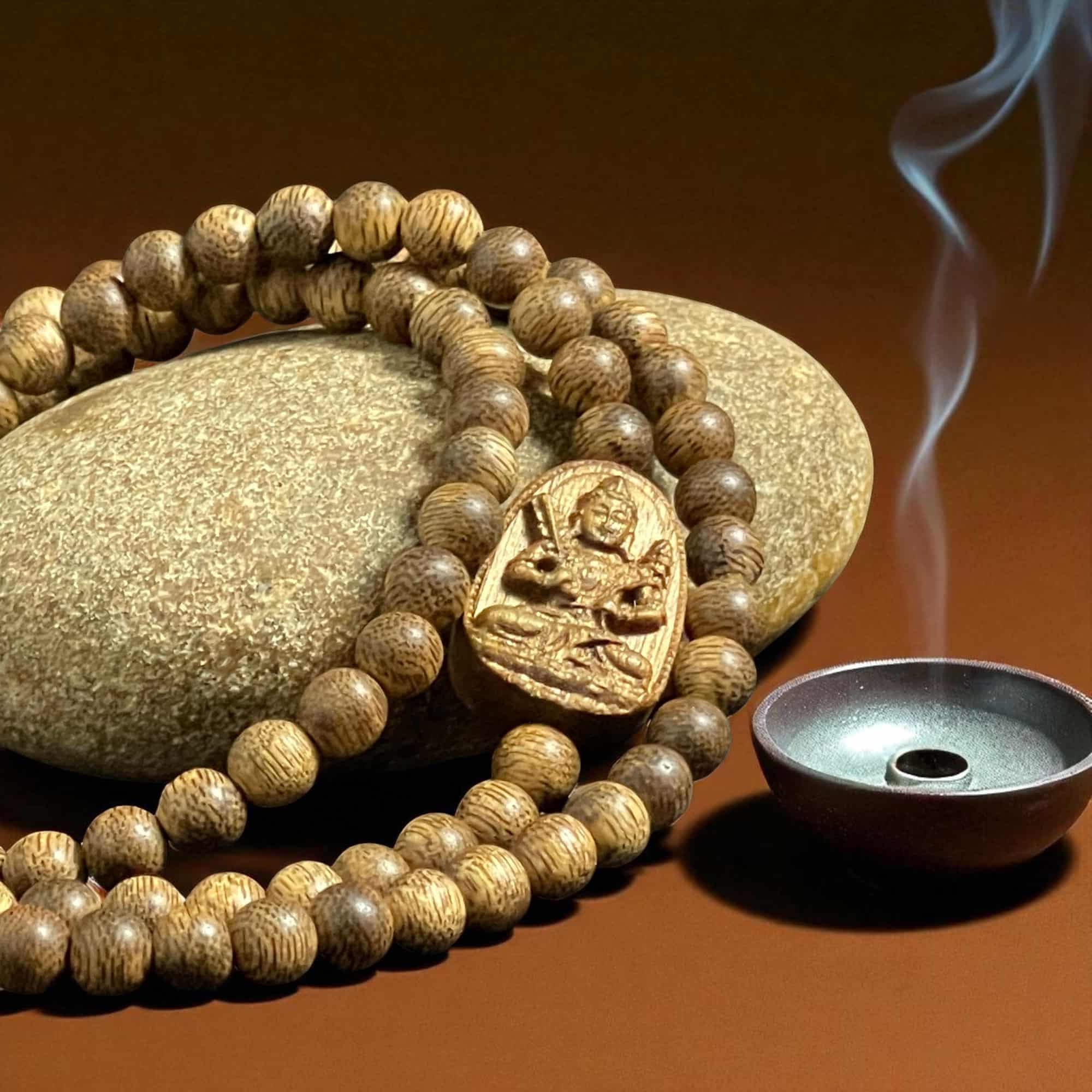 Chuỗi Hạt Trầm Hương Charm Phật – Cao Cấp