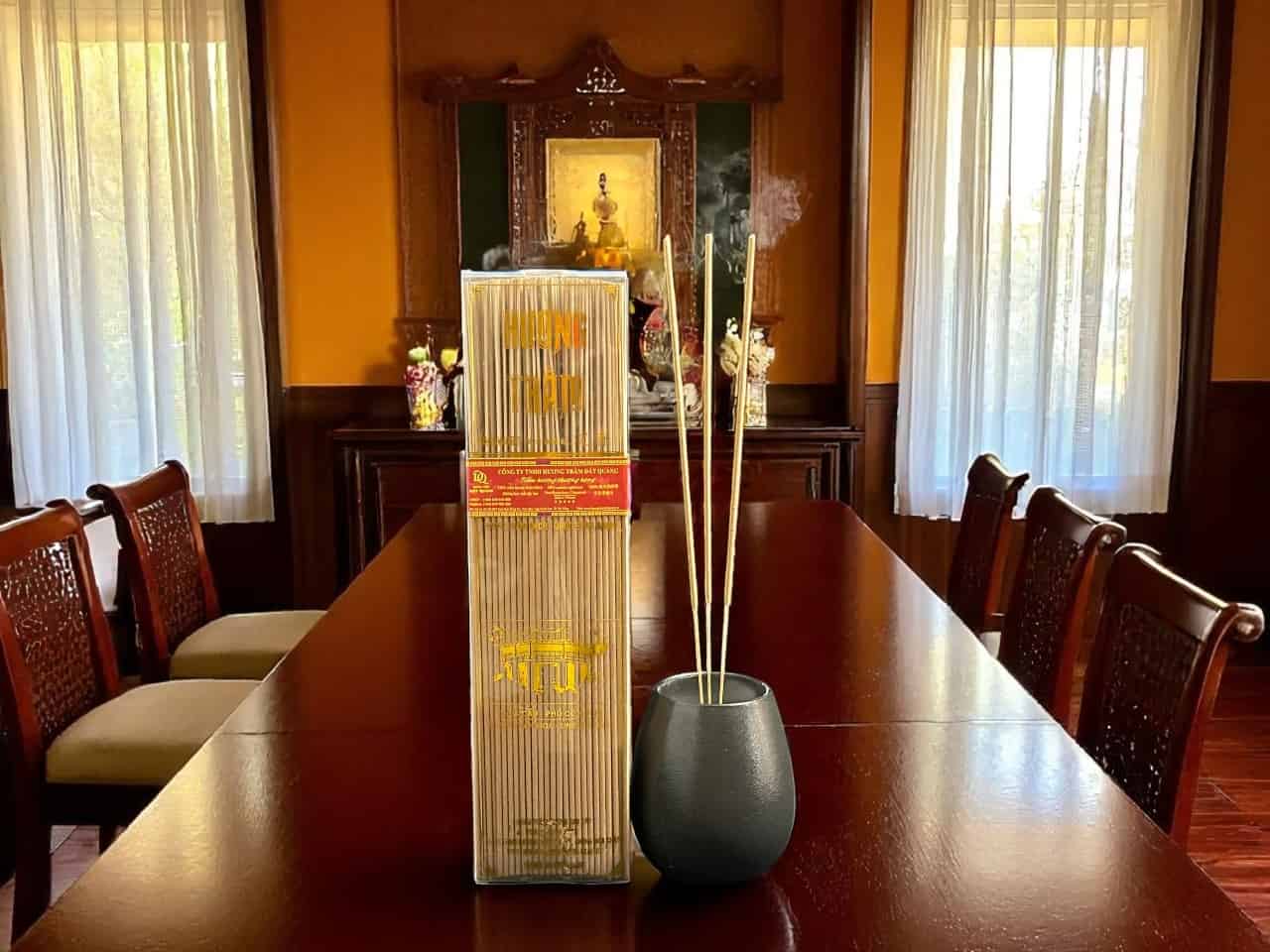 Nhang cây trầm hương 26cm QNK0052 – Trầm sạch Quảng Nam, dịu nhẹ, ít khói