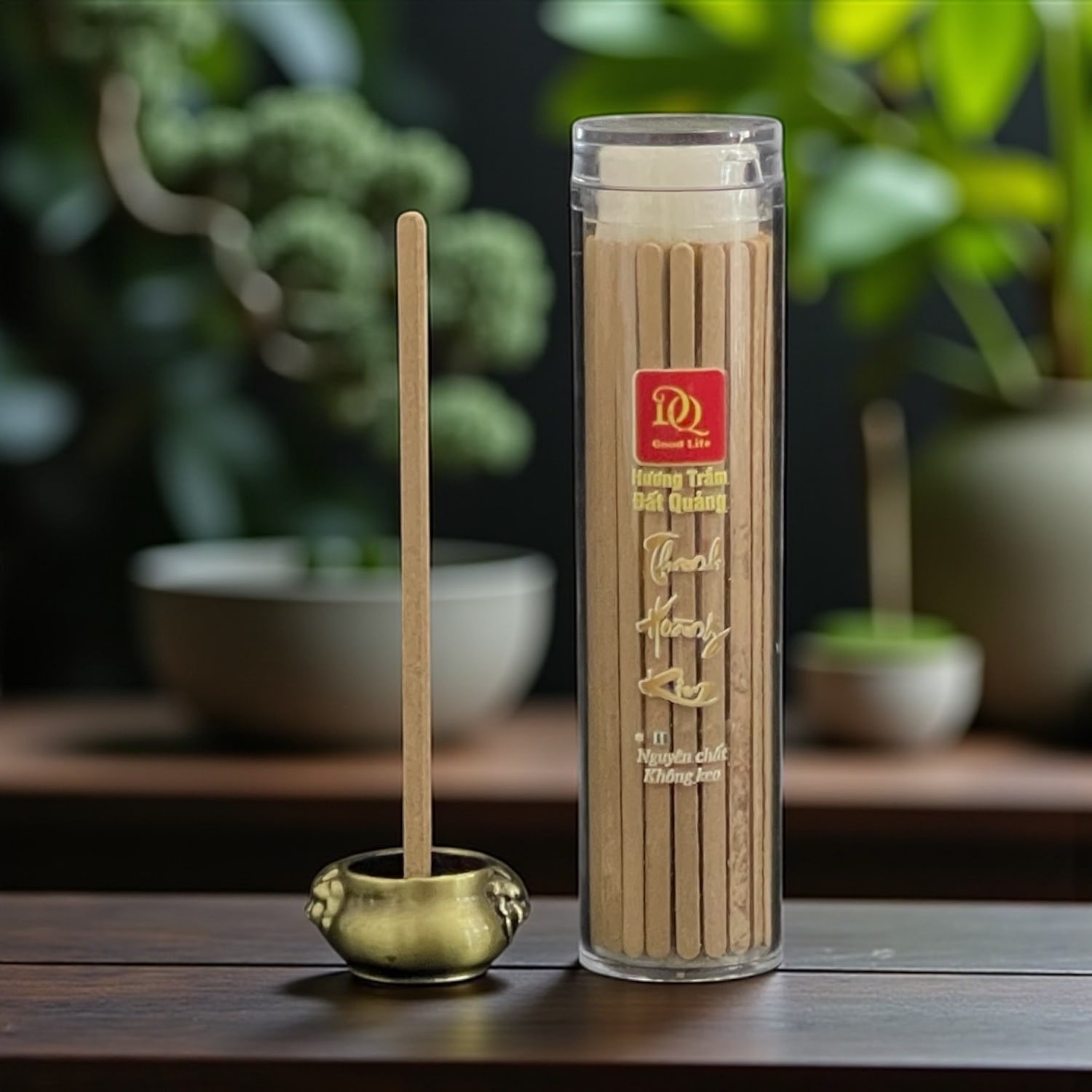 Thanh Trầm Hoàn Kim Qnr2052 – Cao Cấp Thanh Trầm Hoàn Kim Qnr2052 Cao Cấp – Trầm hương nguyên chất, không keo