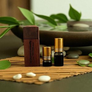 Tinh Dầu Trầm Hương Dtpqm52 Thượng Hạng – Gửi Hương An Tĩnh Giữa Nhịp Sống Vội