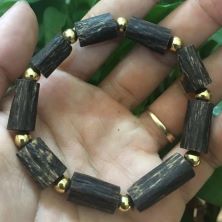 Vòng Tay Trầm Hương Mix Charm