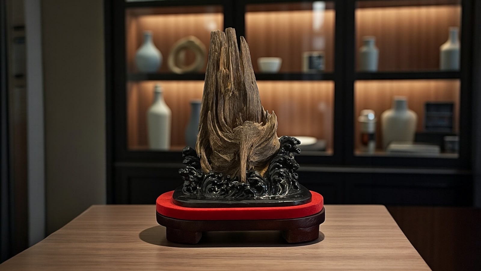 Bonsai Trầm Cảnh Mắc Tử Tự Nhiên “Thiên Sơn Trấn Thế” tổng thể | Natural Macc Tu Bonsai “Thien Son Tran The” full view