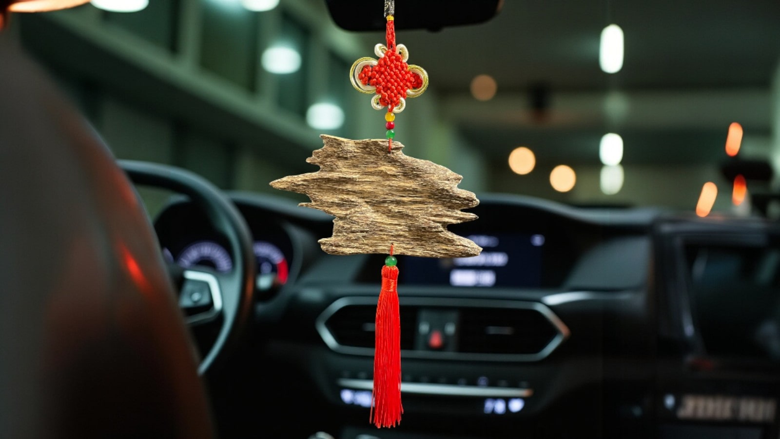 Khánh Treo Trầm Hương Tự Nhiên Xe Ô Tô Đa Quy Cách Thượng Hạng 24gr