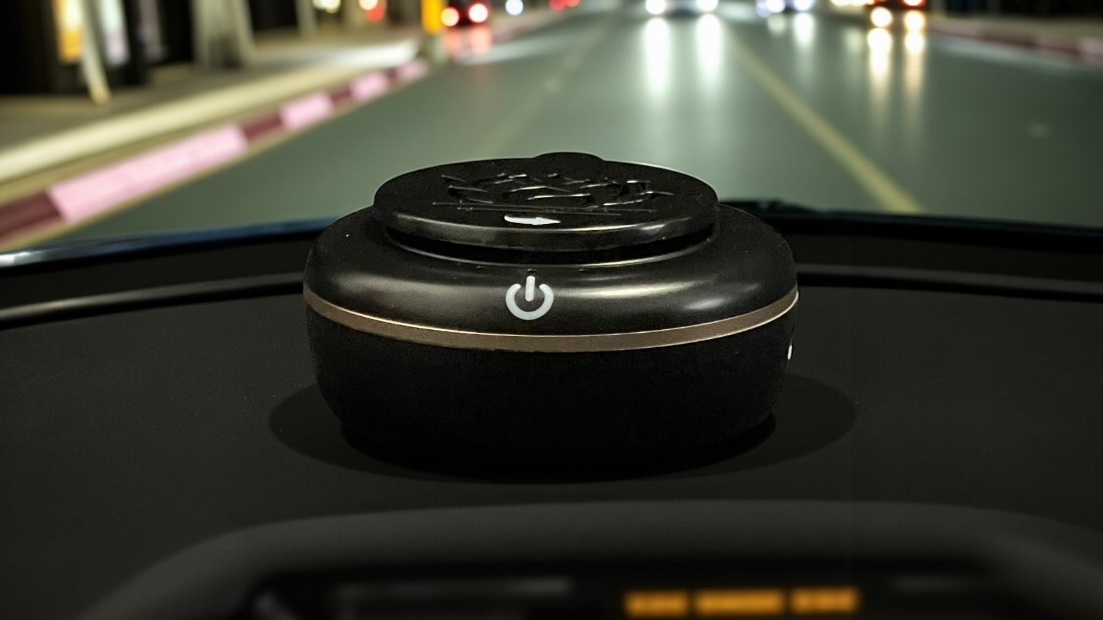 Viên Nén Trầm Hương Tự Nhiên Dùng Cho Ô Tô Nvr3m08 Đặc Biệt (Combo 12 Viên)