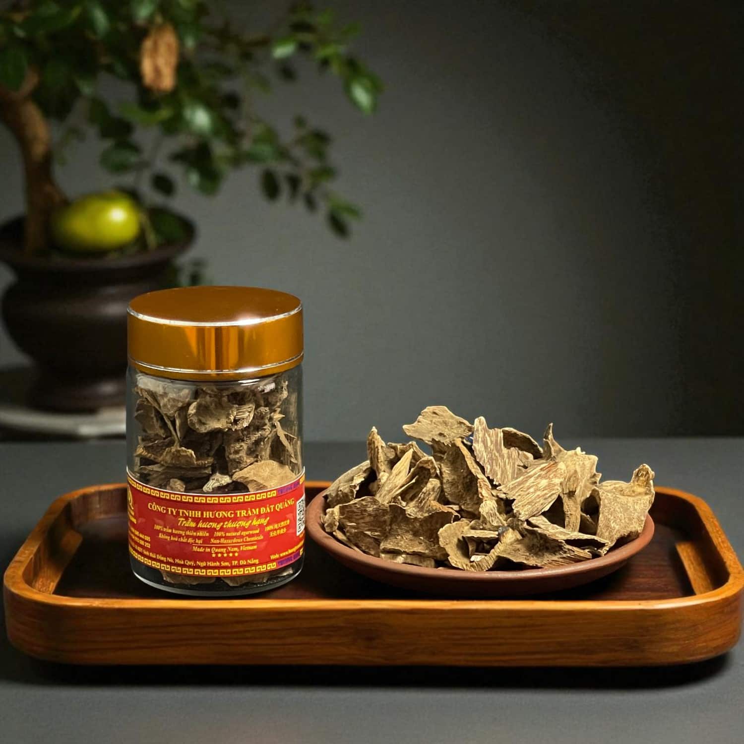 tram-huong-mieng-dung-o-to- vsht0m8-thuong-hang-02-jpg