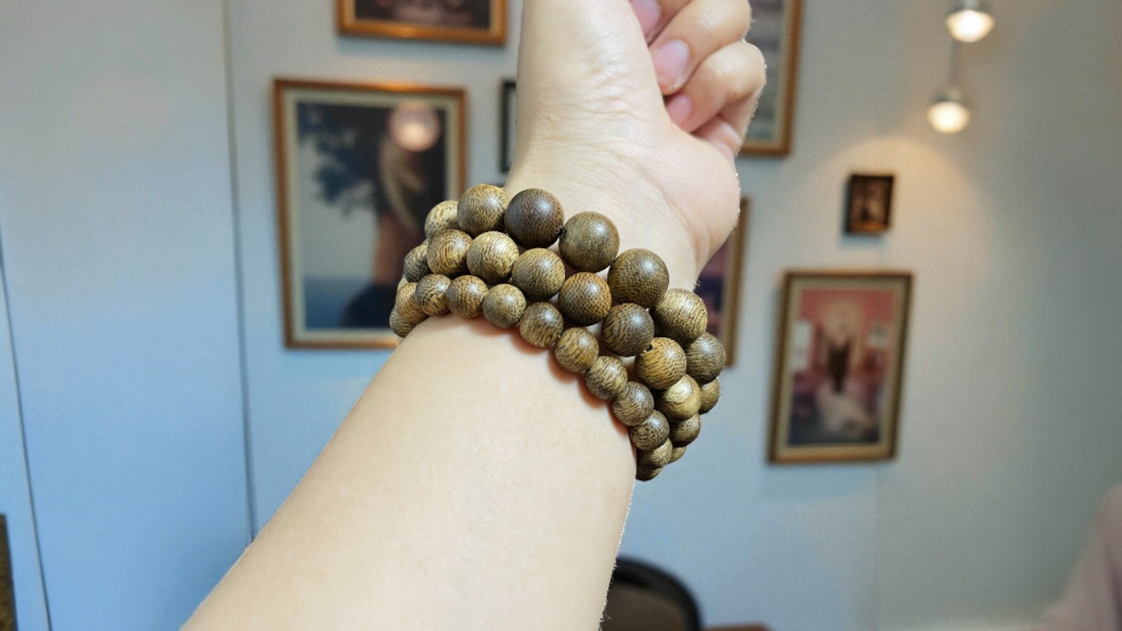 Vòng Tay Hạt Tròn Trầm Hương Qnkm0456 Cao Cấp | Premium Natural Agarwood Beads Bracelet