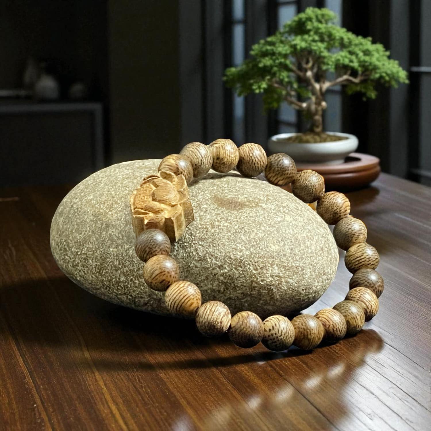 Vòng Trầm 8mm Charm Hoa Sen – Thanh tịnh, An yên cho phái nữ