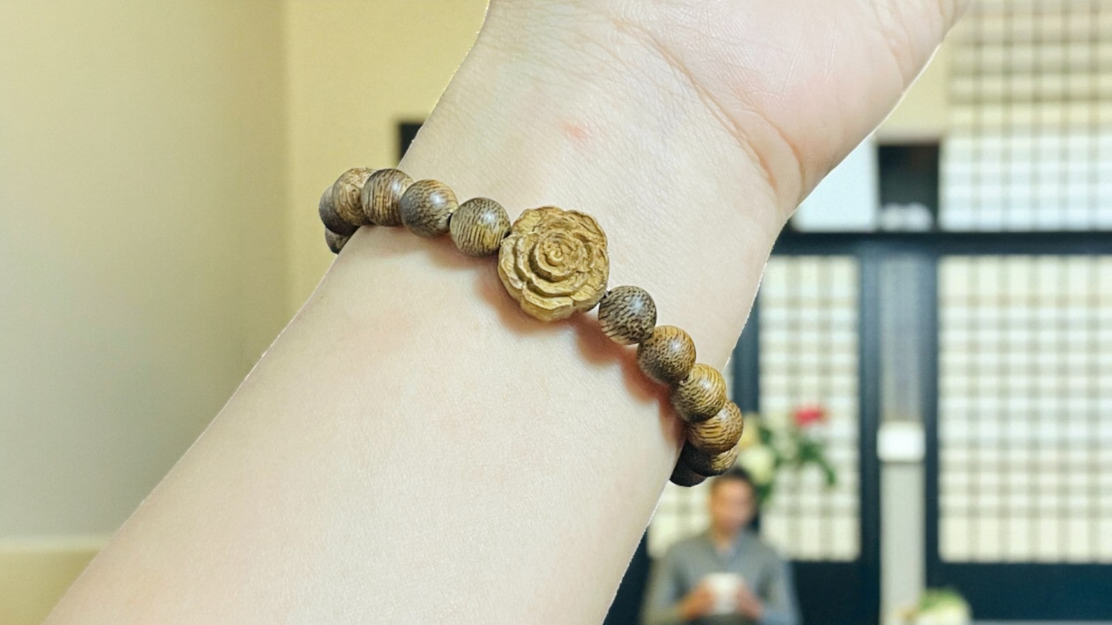 Vòng Tay Trầm Hương Nữ 8mm Charm Hồ Ly Qntx15