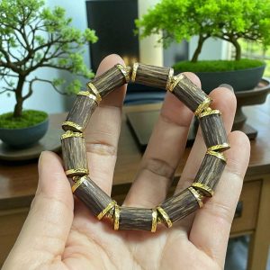 Vòng Tay Trầm Hương Khảm Vàng 18k Đốt Trúc Lakv5m3
