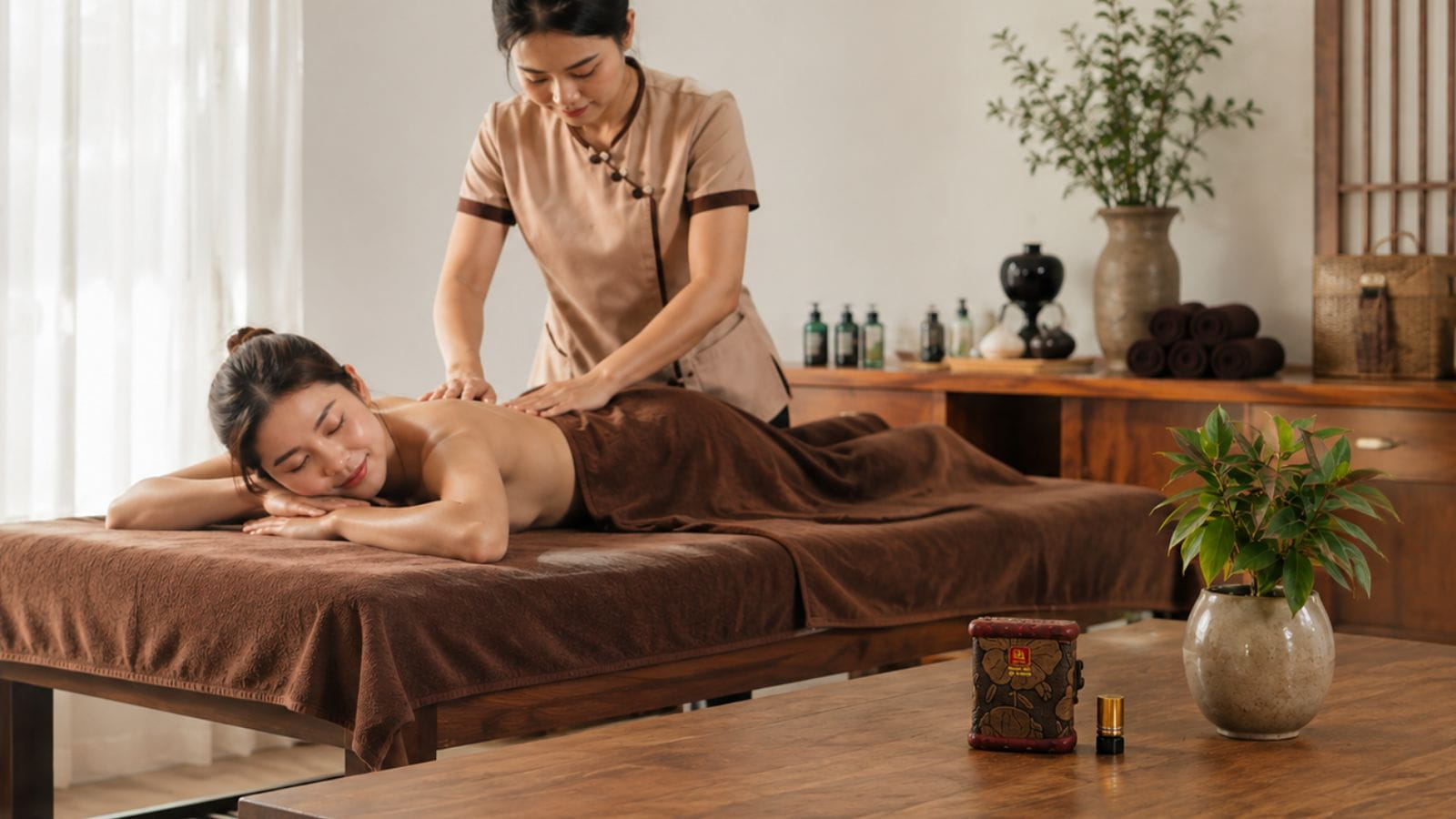 Tinh Dầu Trầm Hương DTPQM53 Đặc Biệt nguyên chất